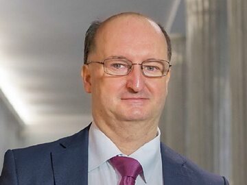 Dr Hab. Piotr Wawrzyk