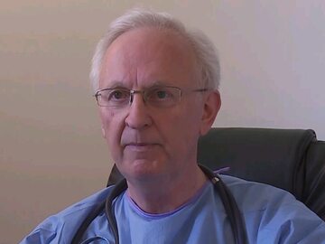 Dr Zbigniew Martyka, ordynator oddziału obserwacyjno-zakaźnego w szpitalu w Dąbrowie Tarnowskiej