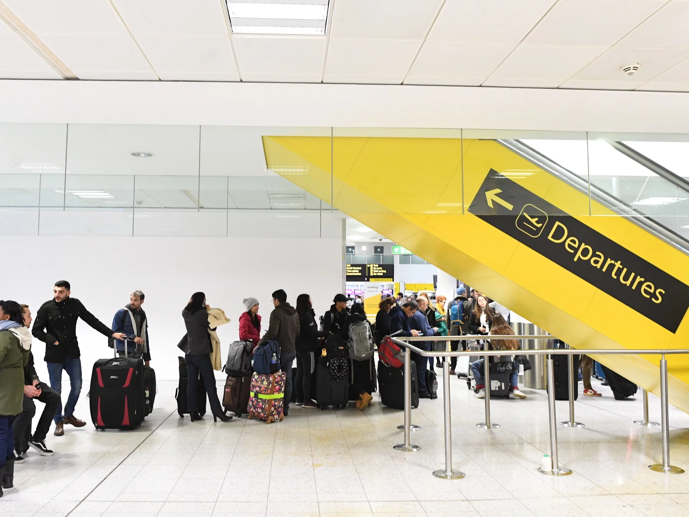 Kłopoty samolotu lecącego z Polski. Powodem drony nad lotniskiem w Oslo