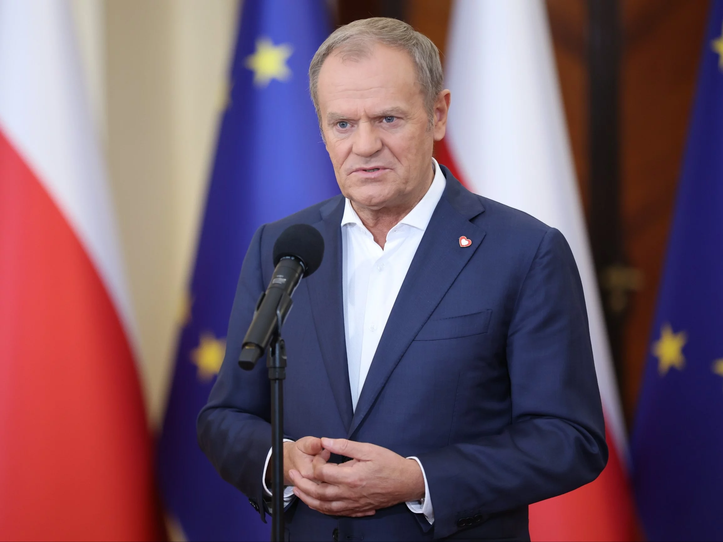"Afera mieszkaniowa Nawrockiego brzydko pachnie". Papa zamieścił nagranie