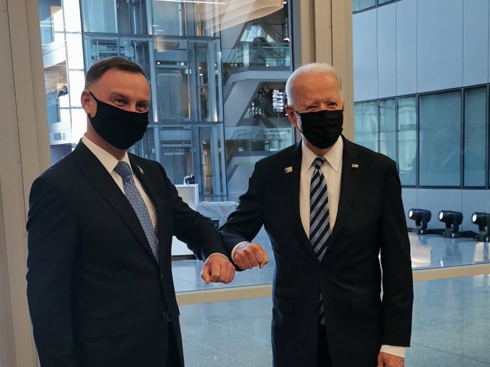 Prezydent Polski Andrzej Duda, prezydent USA Joe Biden na szczycie NATO w Brukseli