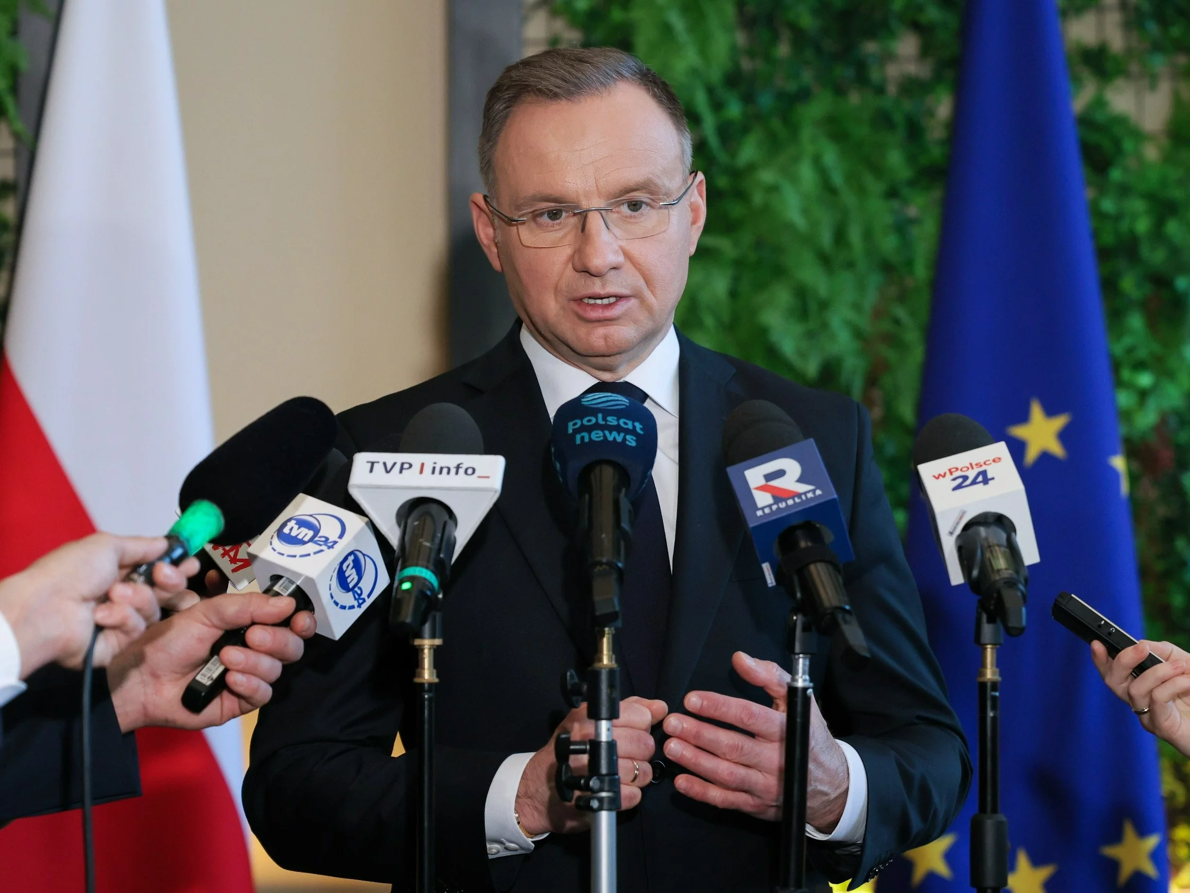 Prezydent RP Andrzej Duda podczas briefingu prasowego w Hotelu St. Regis w Ammanie