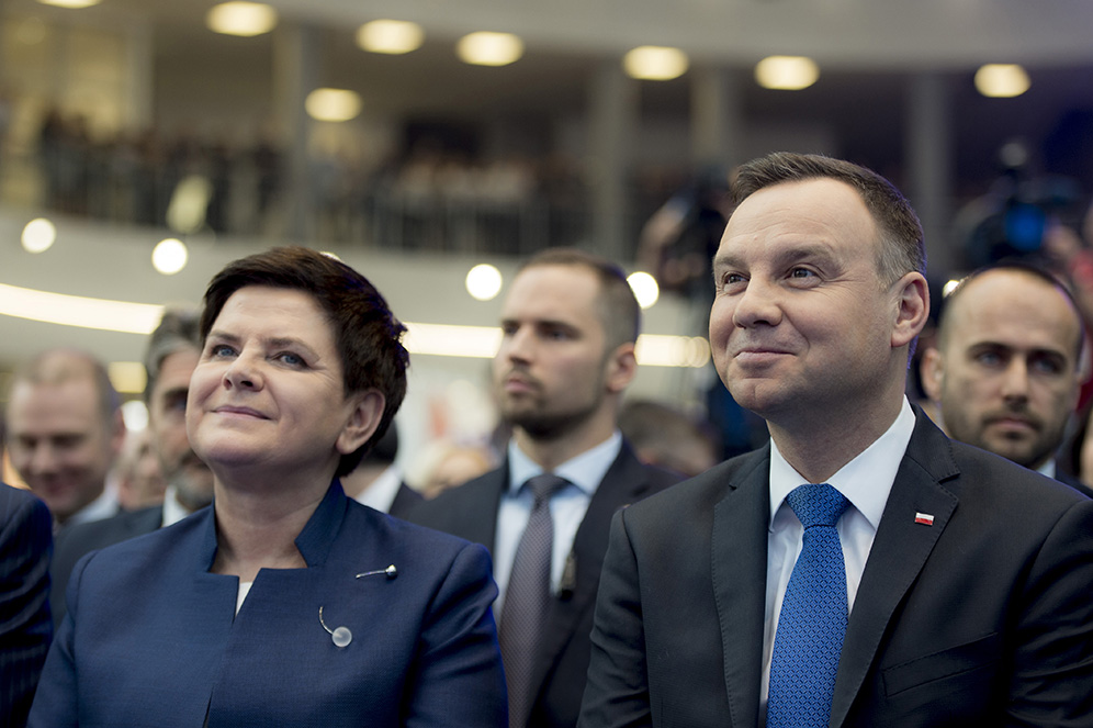 Premier Beata Szydło i prezydent Andrzej Duda podczas Kongresu 590