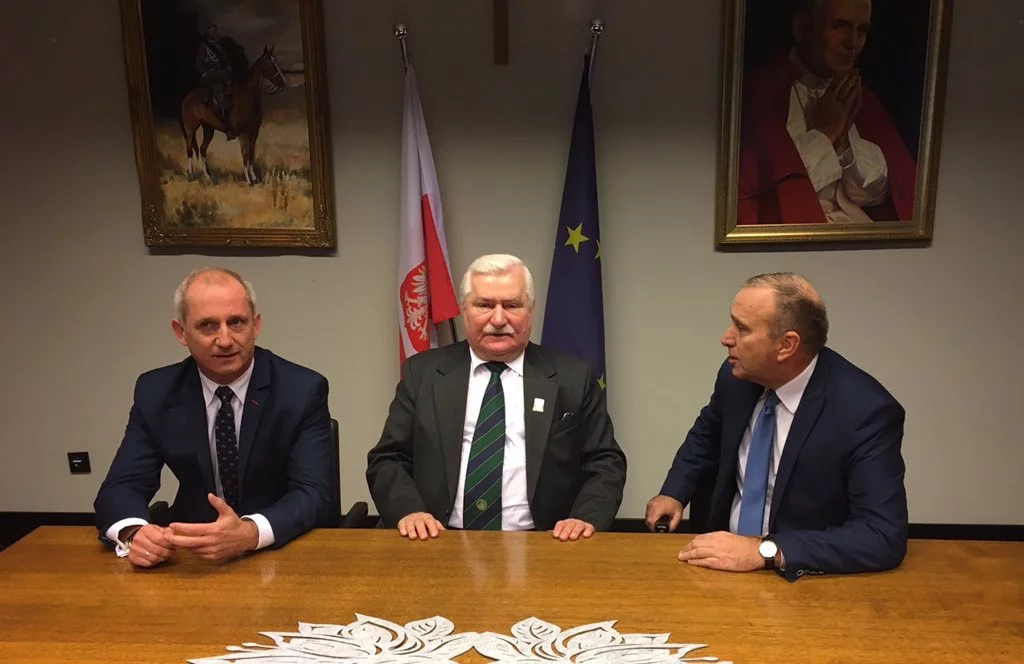 Sławomir Neumann, Lech Wałęsa i Grzegorz Schetyna