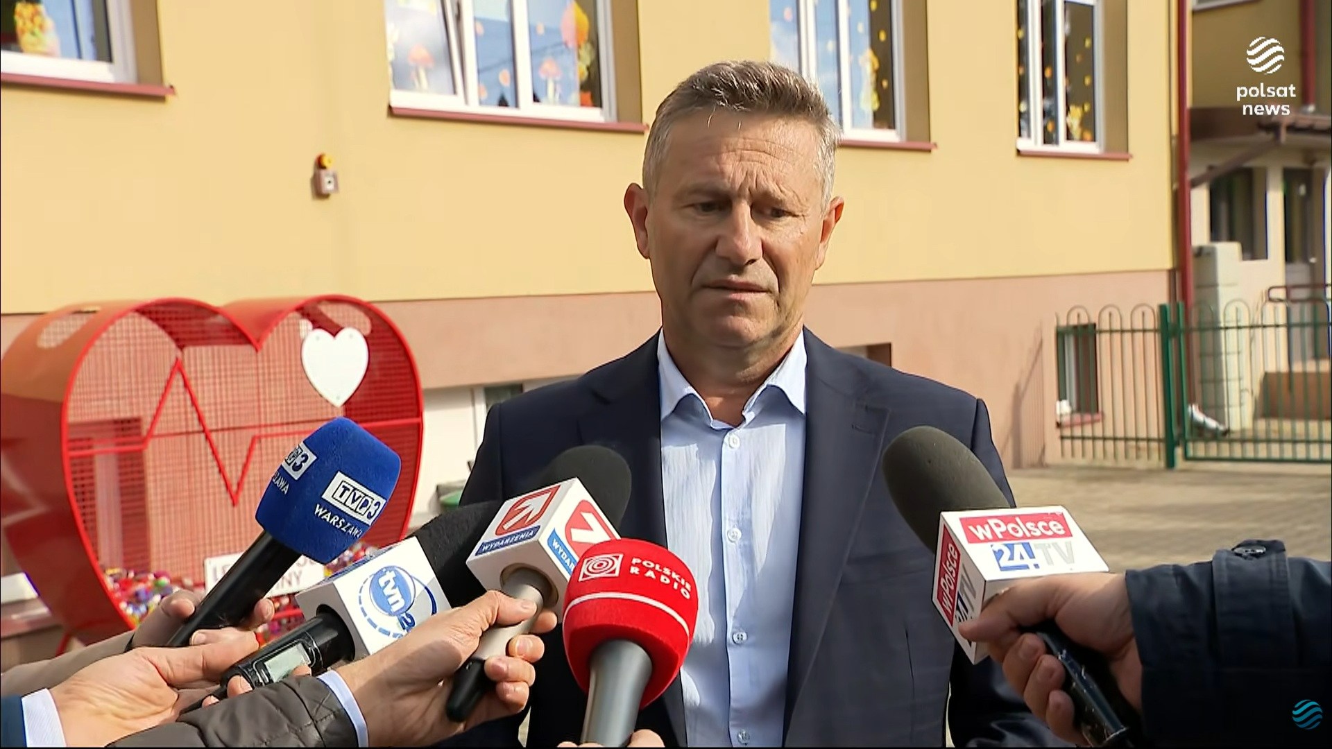 Krzysztof Ochmański, dyrektor szkoły w Leszczydole-Nowinach k. Wyszkowa