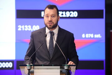 Dyrektor Polskiego Instytutu Ekonomicznego Piotr Arak
