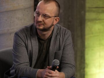 Dziennikarz Jakub Maciejewski