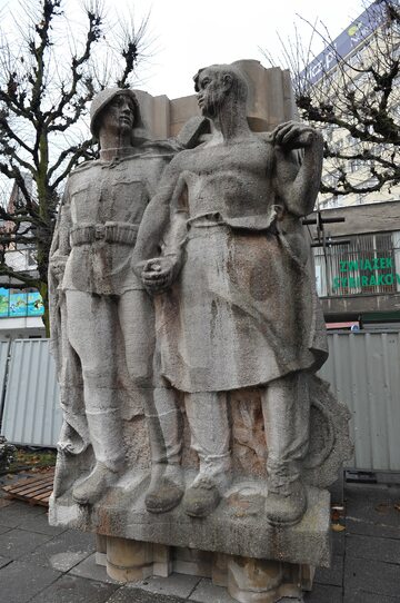 Dzisiaj zakończyła się rozbiórka Pomnika Wdzięczności dla Armii Radzieckiej w Szczecinie