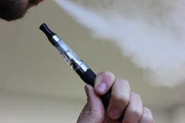 E-papieros, zdjęcie ilustracyjne