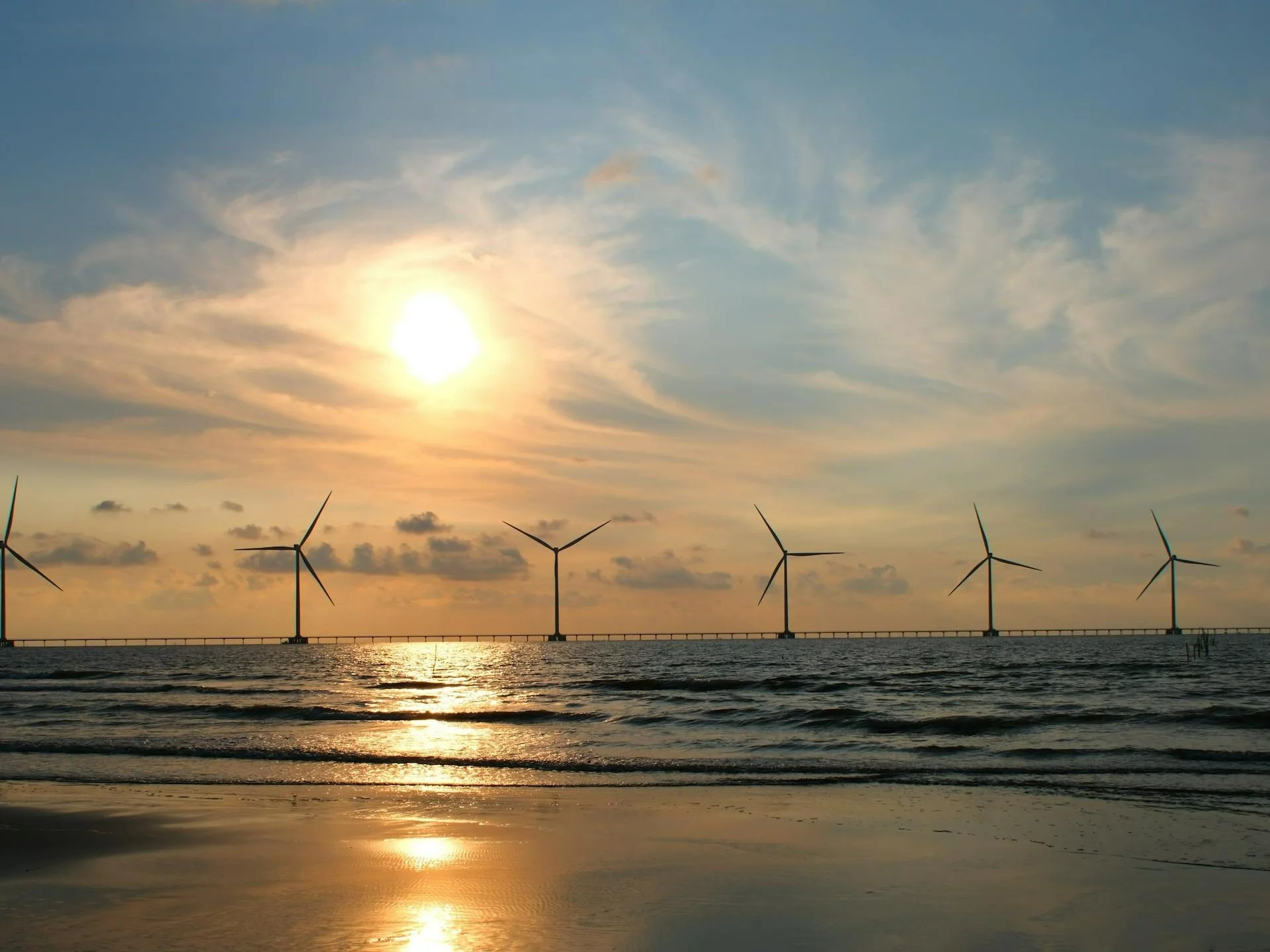 Powstaje farma wiatraków na Bałtyku. Europejski Bank uruchomił olbrzymią pożyczkę