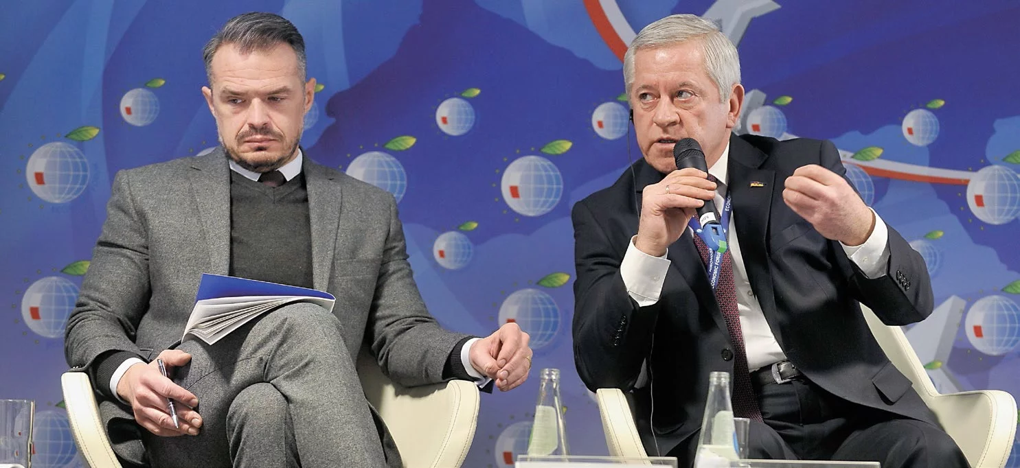 Sławomir Nowak, obecnie szef ukraińskiej agencji drogowej, i były premier Ukrainy Anatolij Kinach na Forum Europa-Ukraina w Rzeszowie w styczniu obecnego roku