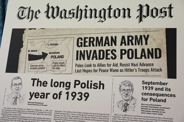 Ekspozycja projektu "Opowiadamy Polskę światu. 1939-2019". Okładka "The Washington Post"