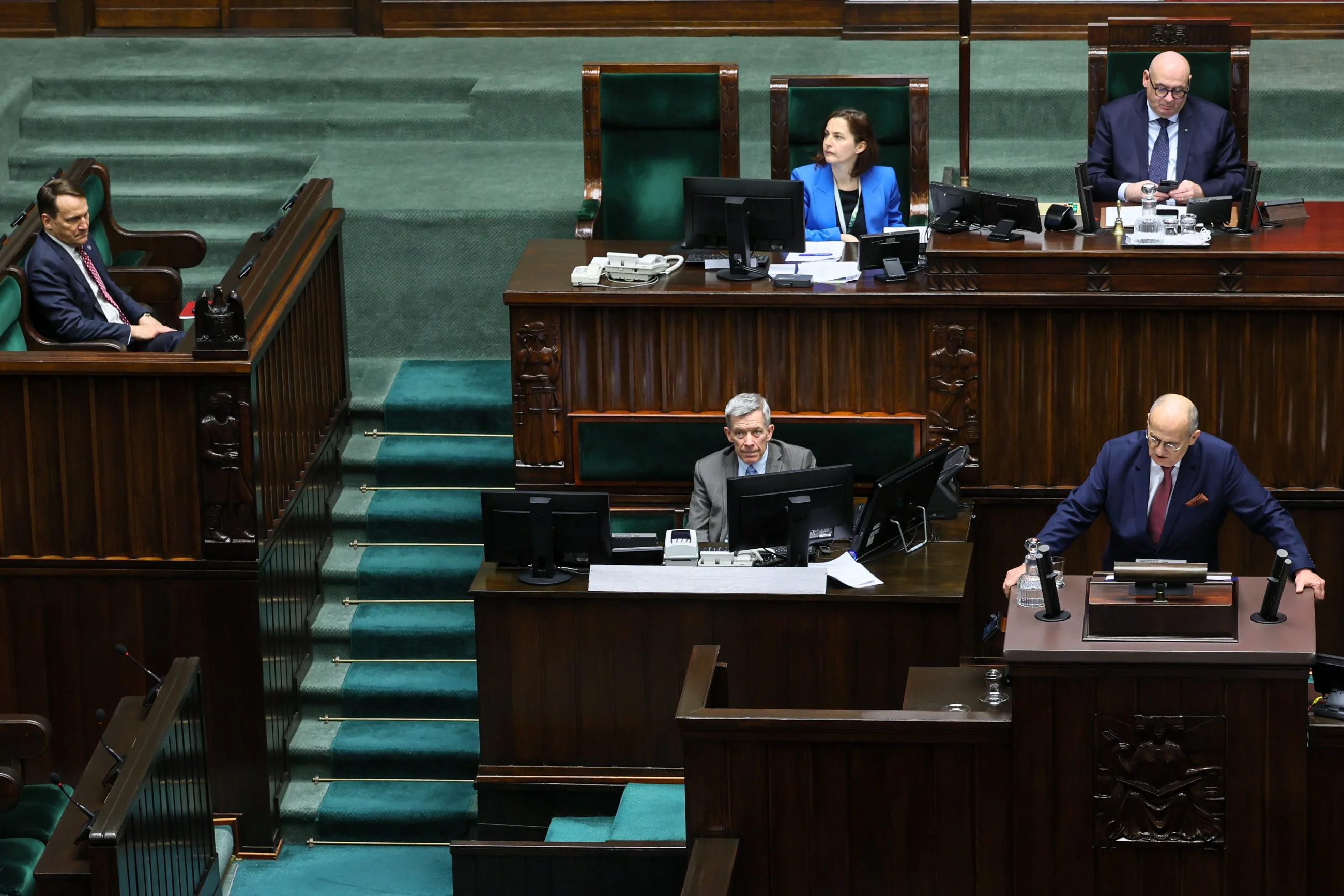 Poseł PiS Zbigniew Rau w Sejmie