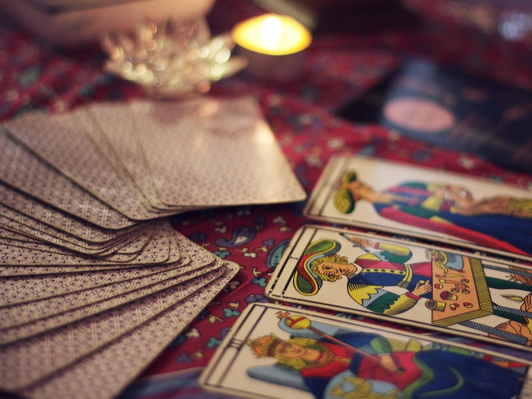 Ezoteryka bije rekordy w Niemczech. Rynek wart miliardy euro