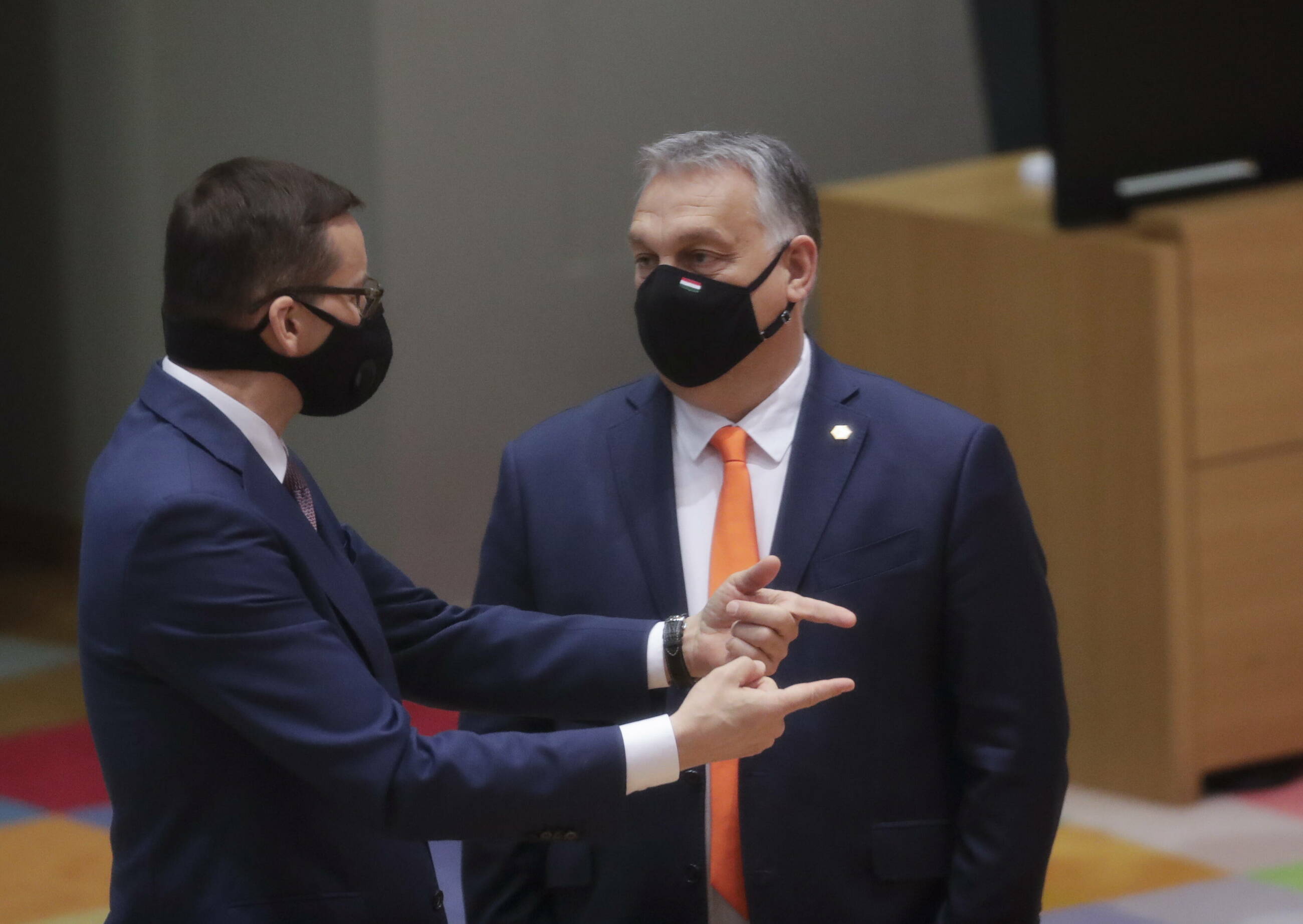 Mateusz Morawiecki, Viktor Orban