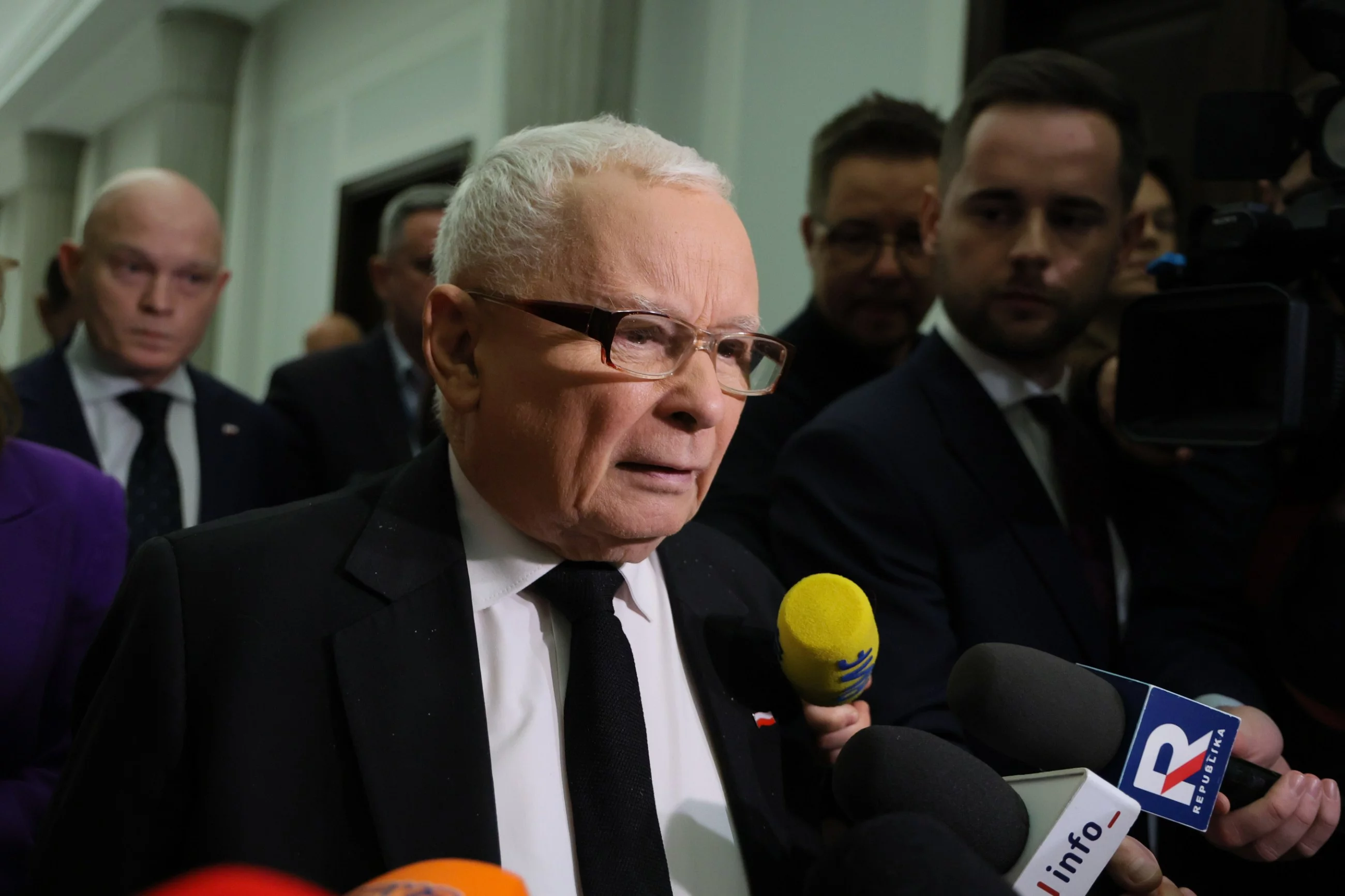 Fatalne wyniki PiS. Takiego sondażu jeszcze nie było