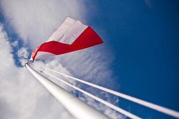 Flaga Polski, zdjęcie ilustracyjne