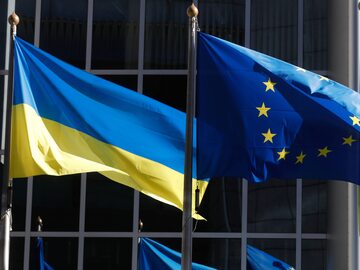 Flaga Ukrainy i UE