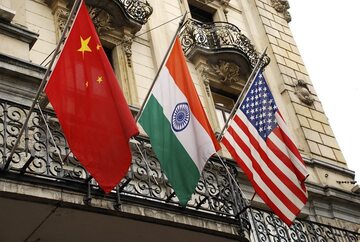 Flagi Chin, Indii i USA