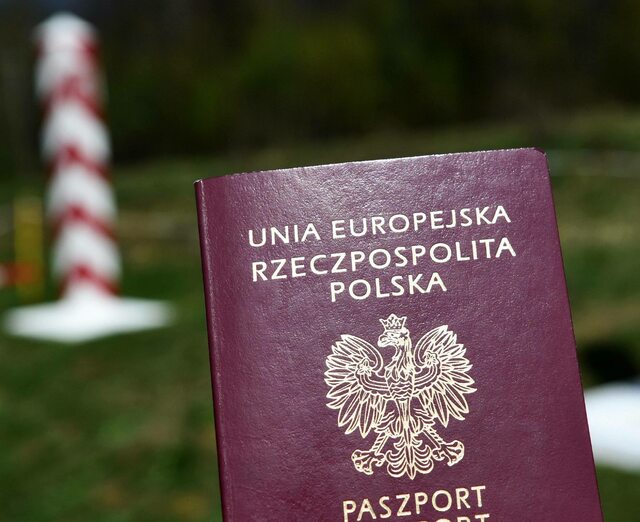 Polski paszport na piątym miejscu najsilniejszych paszportów na świecie