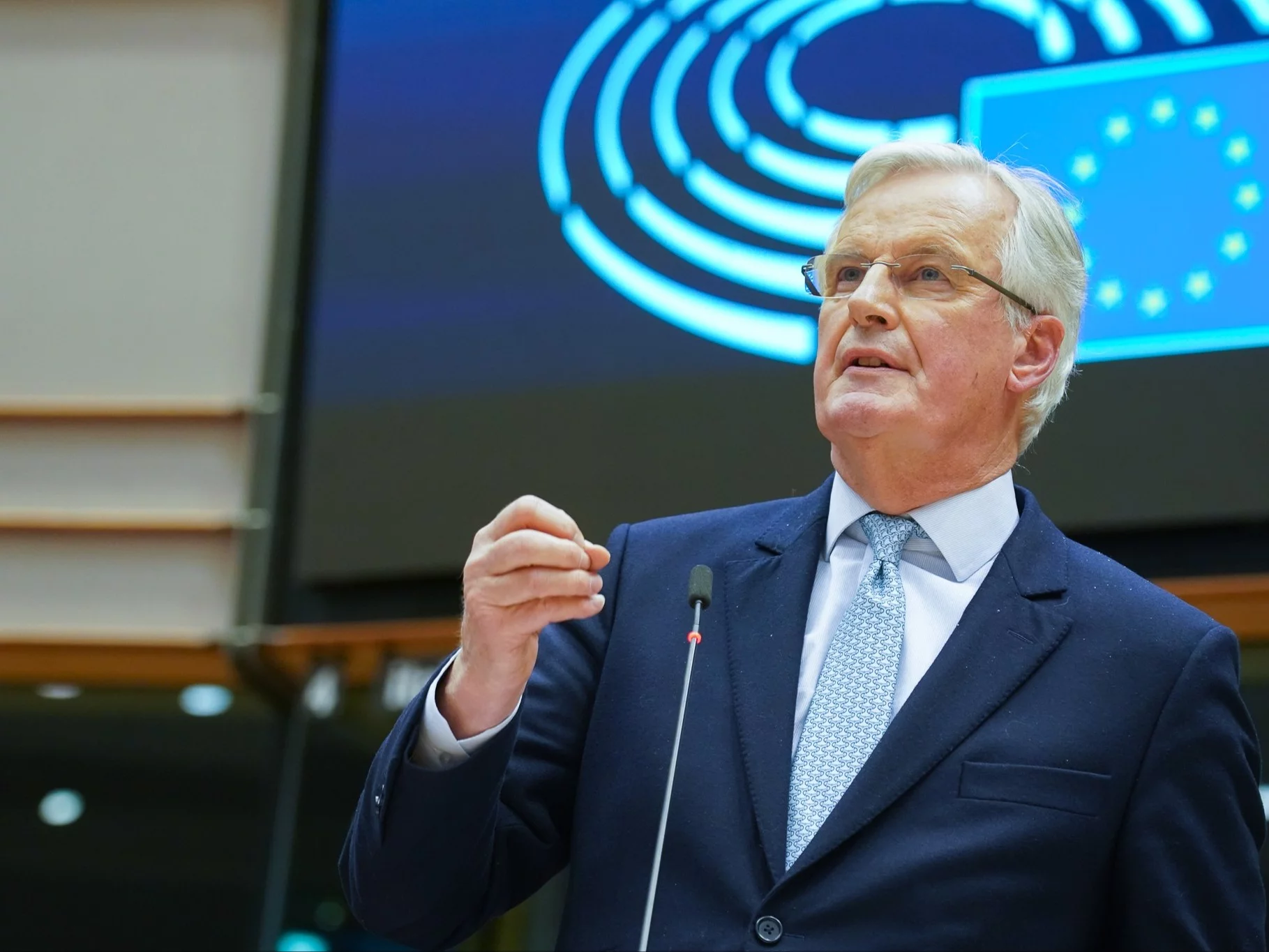 Michel Barnier podczas debaty nad umową o wystąpieniu Wielkiej Brytanii z UE