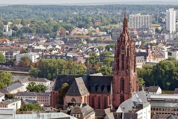 Frankfurt nad Menem – widok na katedrę św. Bartłomieja