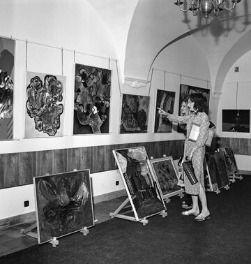 Galeria Zapiecek, galeria sztuki, założona w roku 1972, funkcjonująca w ramach firmy Desa