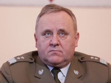 Gen. Bogusław Pacek, były rektor AON