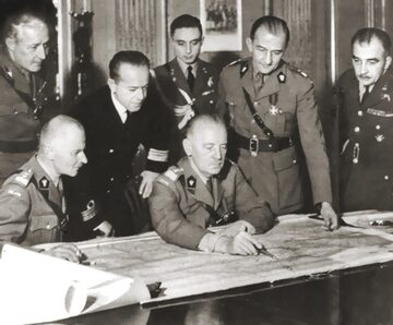 Generałowie: Marian Kukiel, Władysław Sikorski, Tadeusz Klimecki i Stanisław Ujejski. 1942 rok