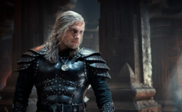 Geralt z Rivii. Kadr z serialu Netlix pt. "Wiedźmin" (s02e08)