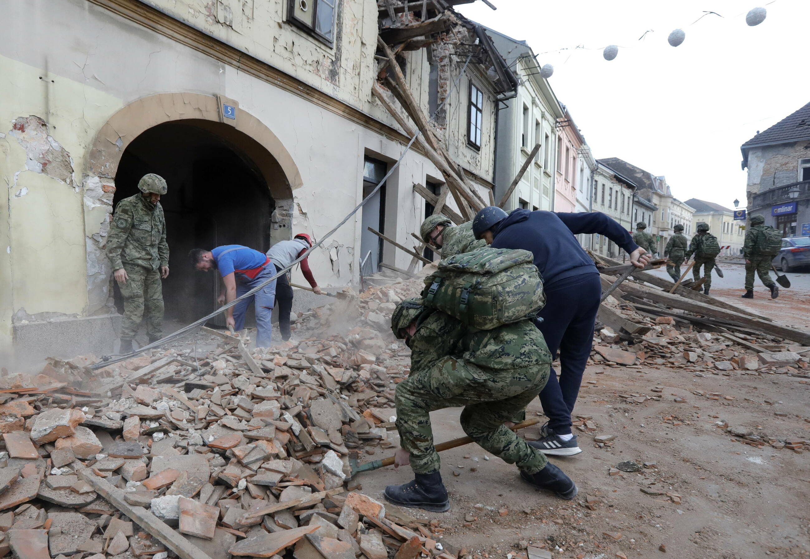 Petrinja, Chorwacja. 29.12.20 Doszło tam do trzęsienia ziemi