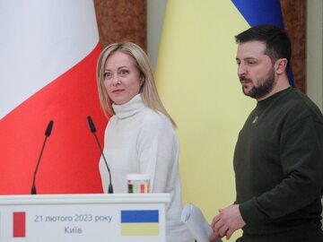 Giorgia Meloni i Wołodymyr Zełenski