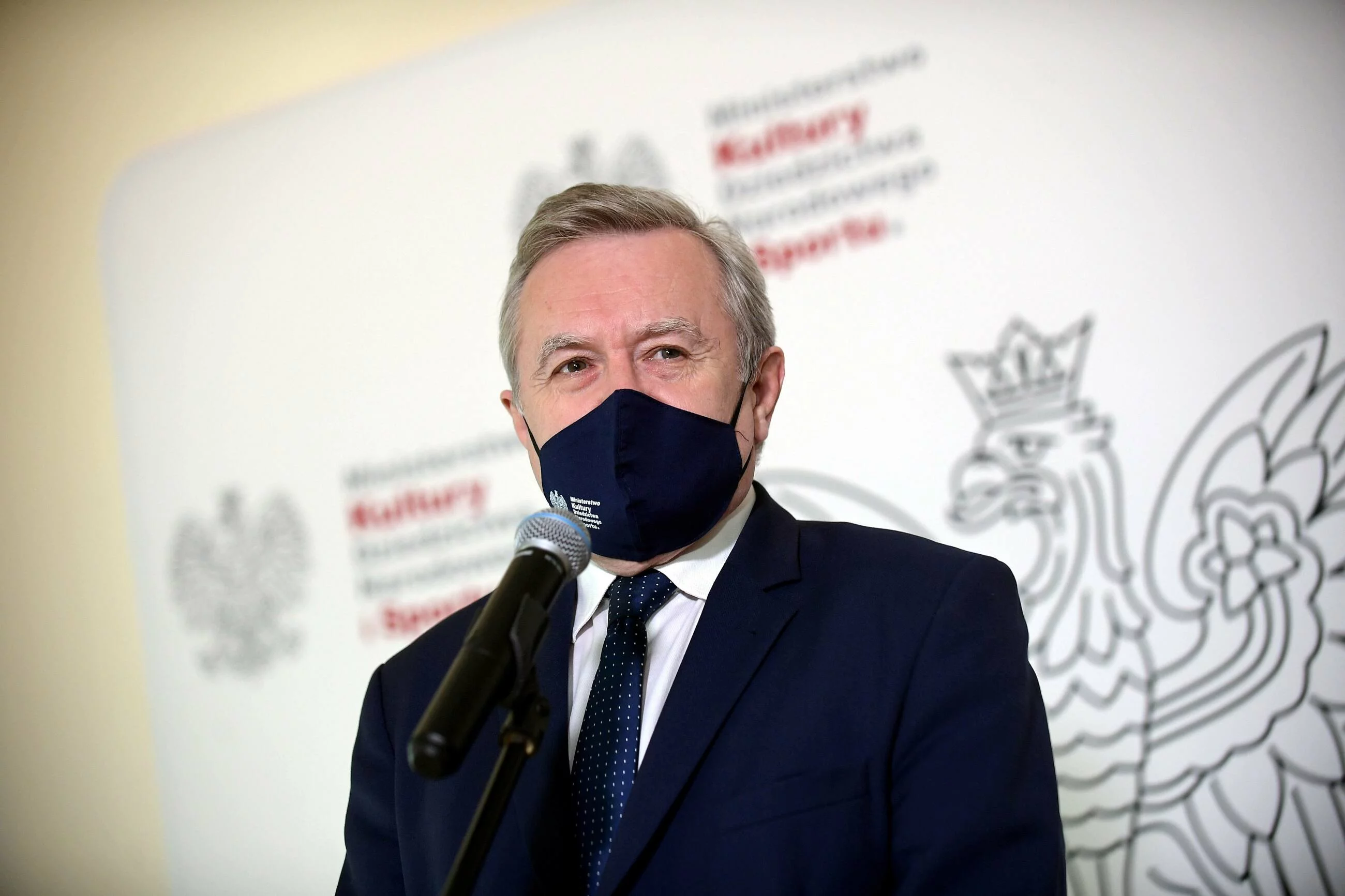 Wiceprezes Rady Ministrów, minister kultury, dziedzictwa narodowego i sportu Piotr Gliński