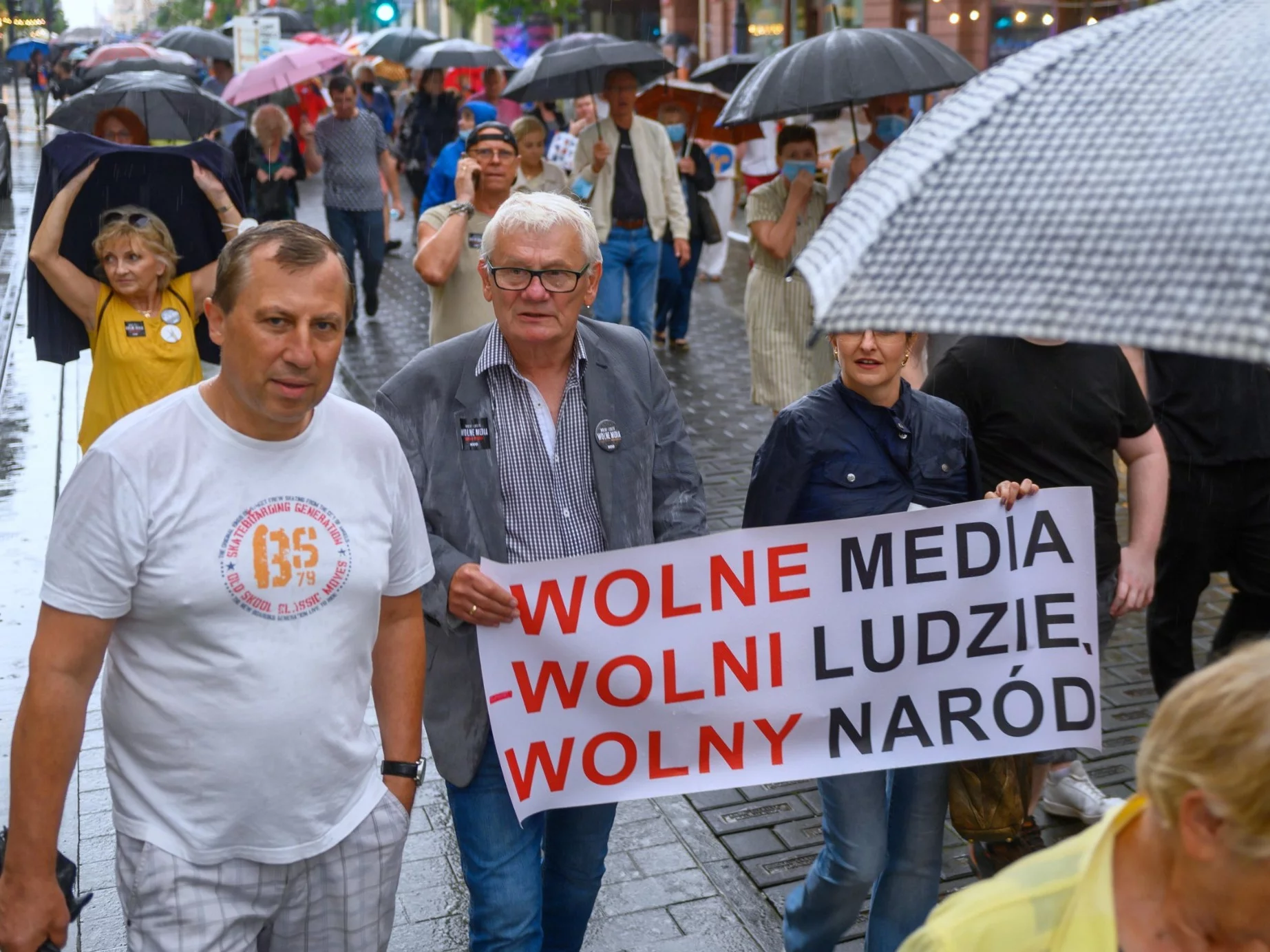Demonstracja w obronie wolności mediów w Łodzi, rok 2021