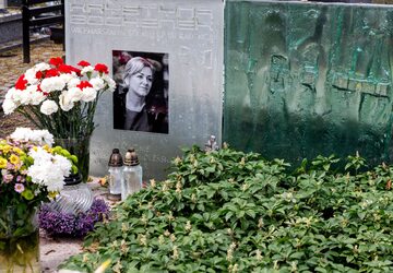 Grób Krystyny Bochenek na cmentarzu w Katowicach