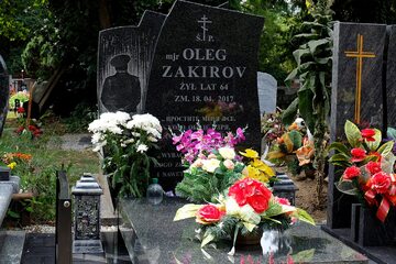 Grób majora Olega Zakirowa w części ewangelickiej Starego Cmentarza w Łodzi