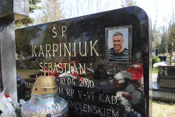 Grób Sebastiana Karpiniuka