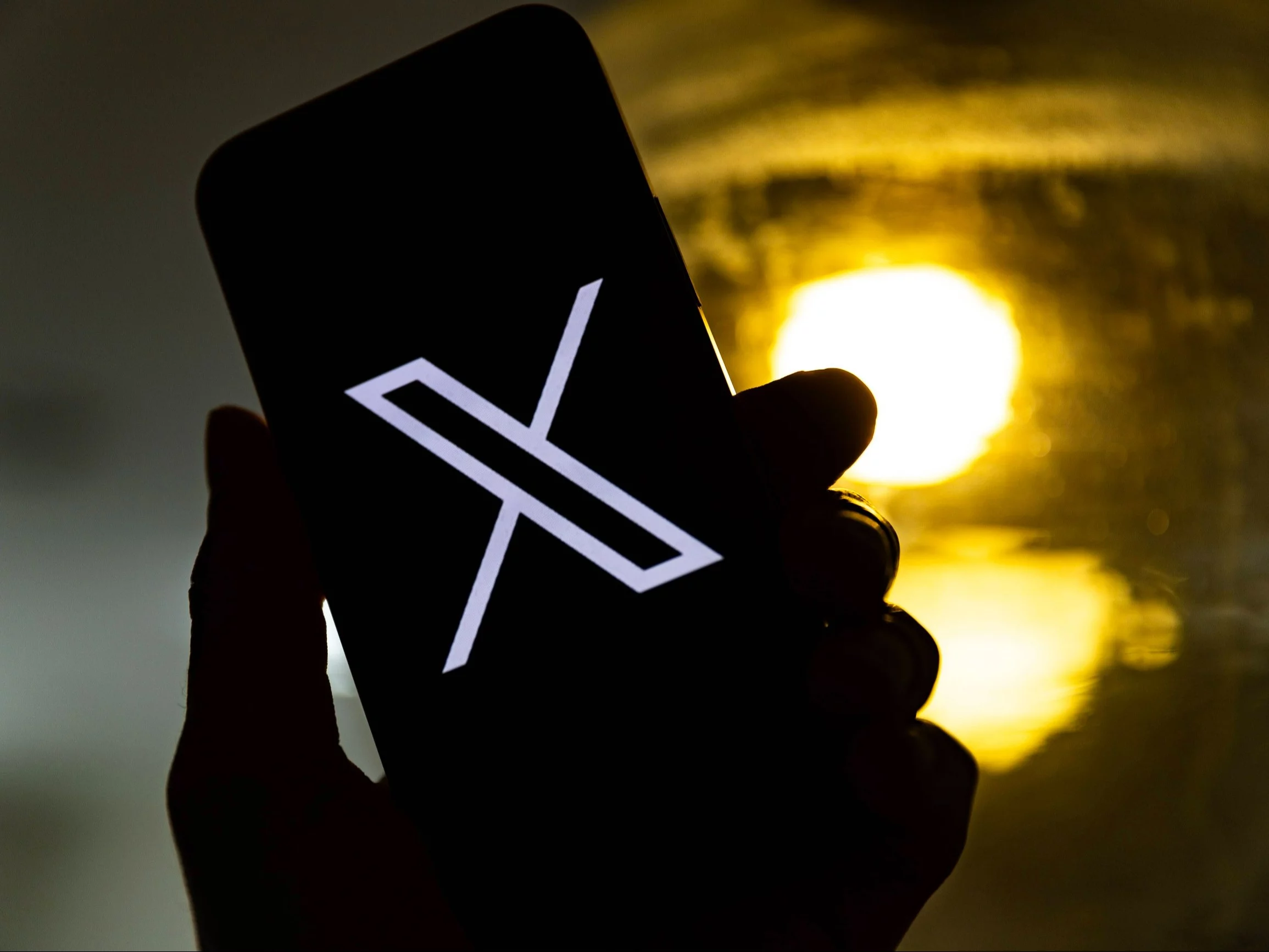 Platforma X, zdjęcie ilustracyjne
