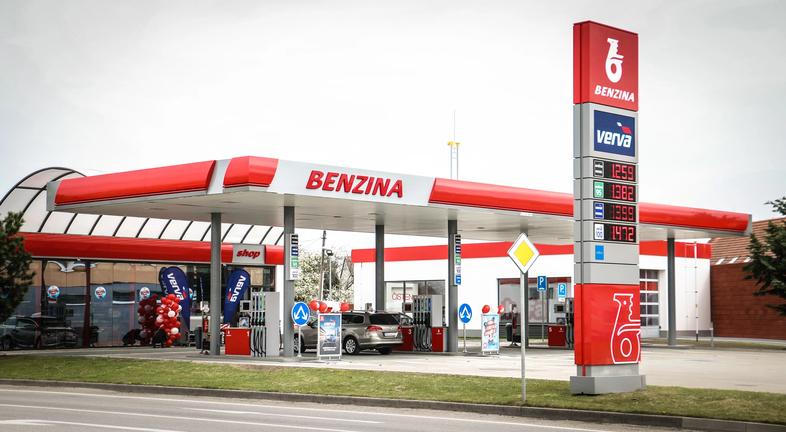 Benzina