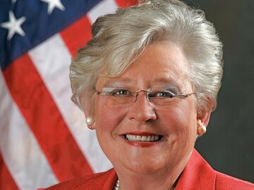 Gubernator Alabamy Kay Ivey