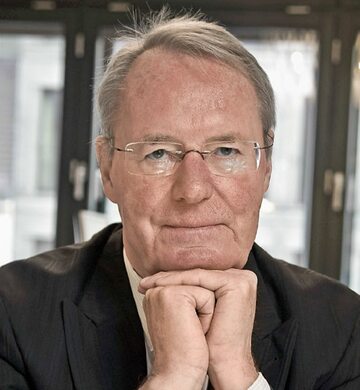 Hans-Olaf Henkel – jest jednym z najsłynniejszych niemieckich menedżerów, przez 30 lat związanym z koncernem IBM (lata 60.–90.).