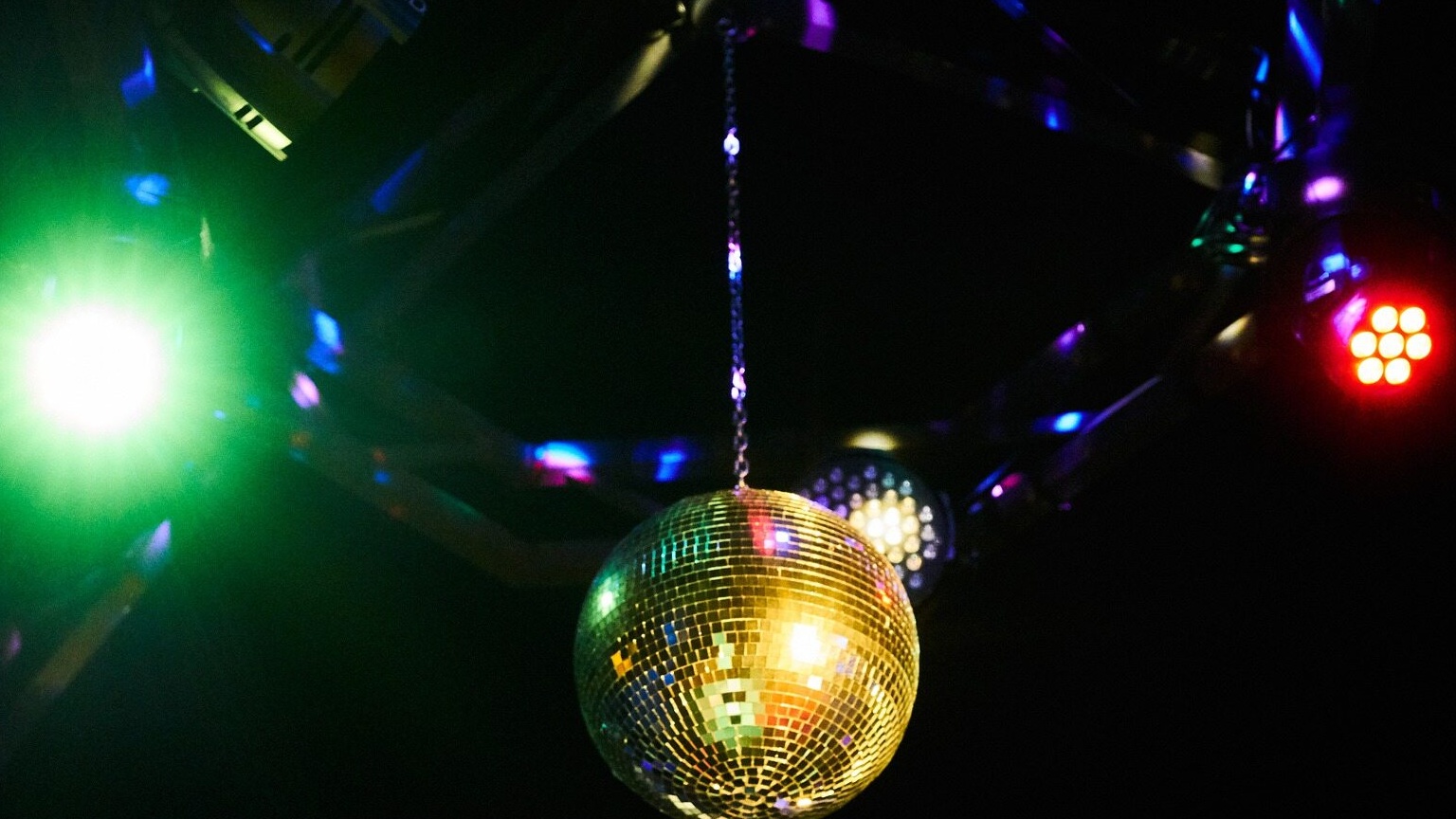 dyskoteka, zdjęcie ilustracyjne