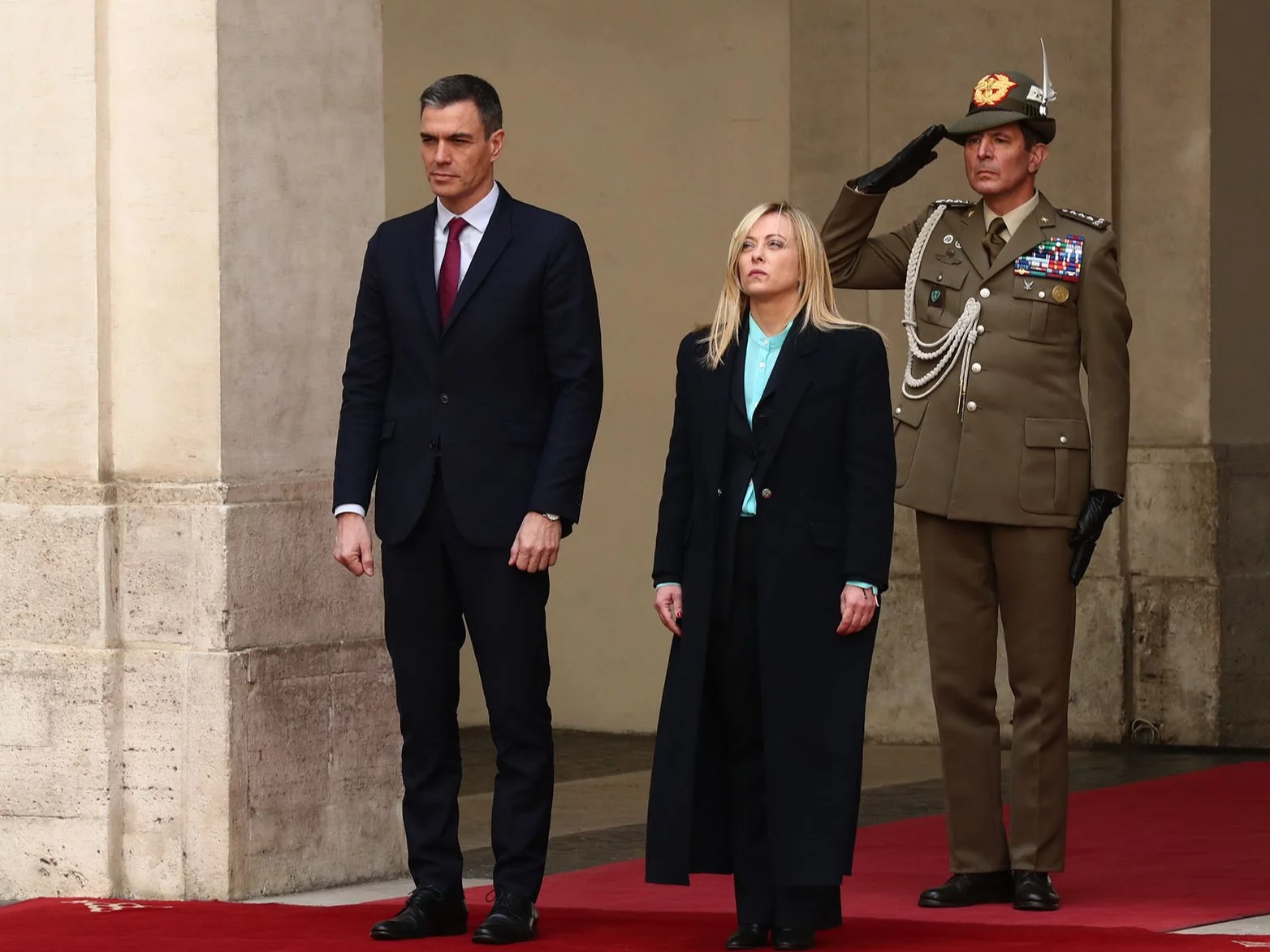 Premier Hiszpanii Pedro Sanchez i premier Włoch Giorgia Meloni