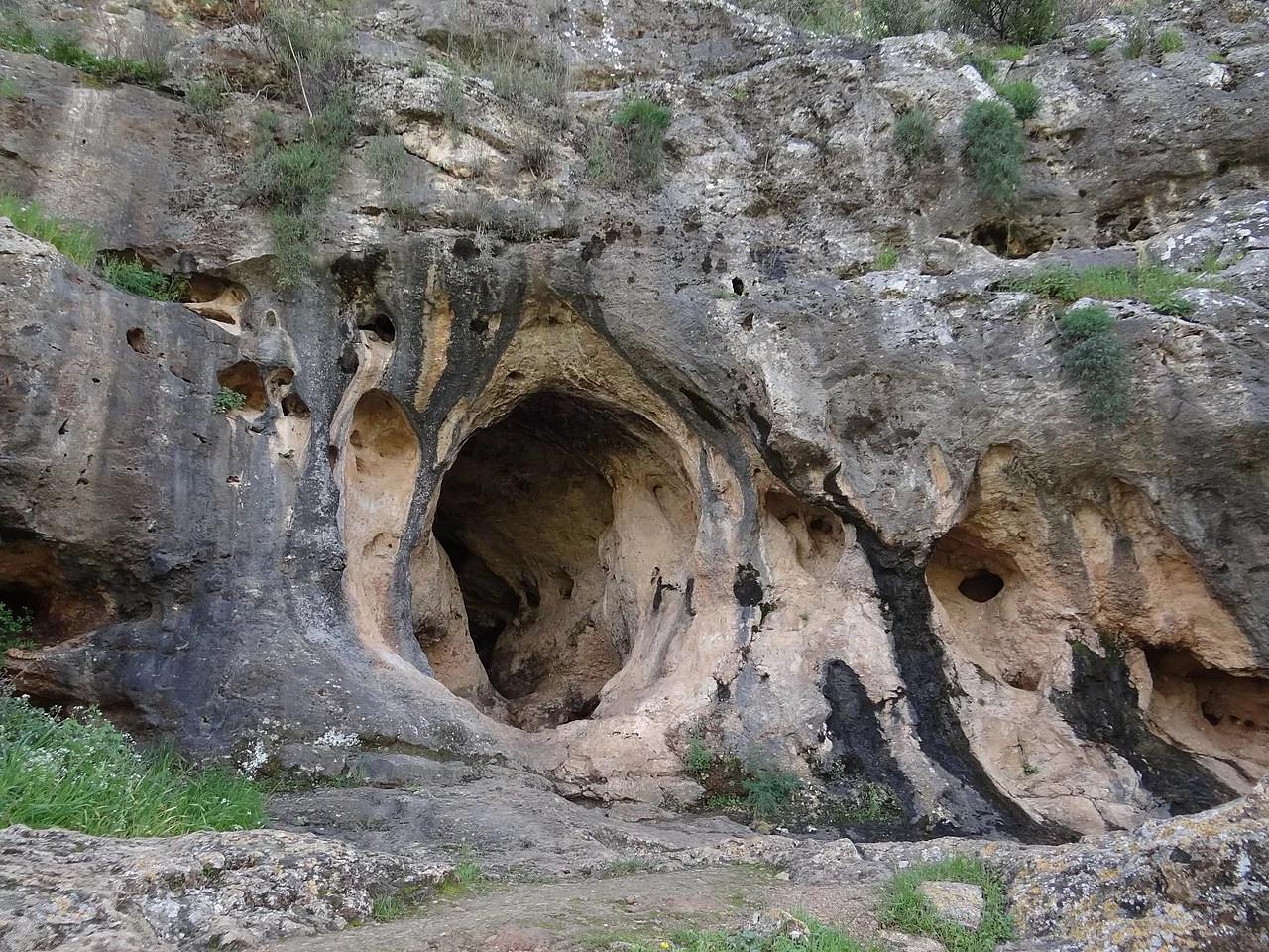 Magharat as-Suchul - jaskina w Górze Karmel, Izrael