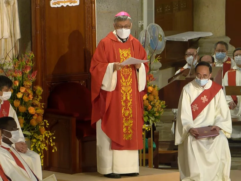 Biskup Hongkongu Stephen Chow Sau Yan