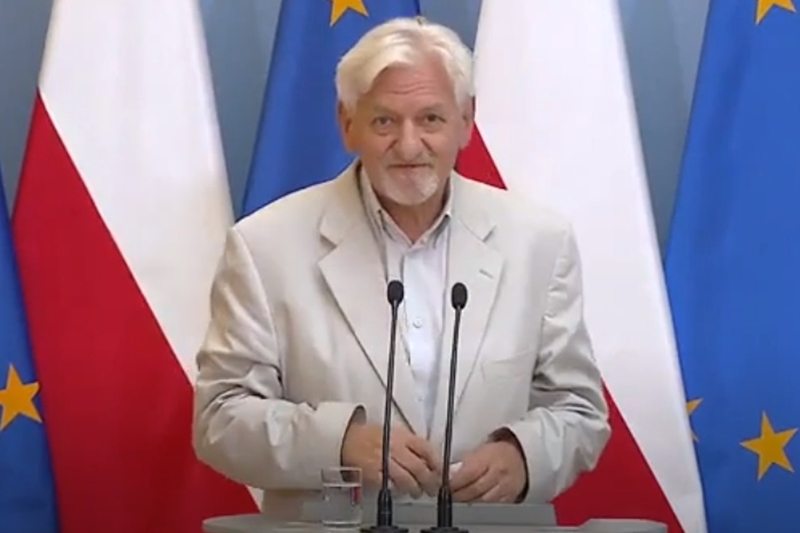 Prof. Andrzej Horban w KPRM podczas konferencji na temat przebiegu programu szczepień. 01.07.2021.