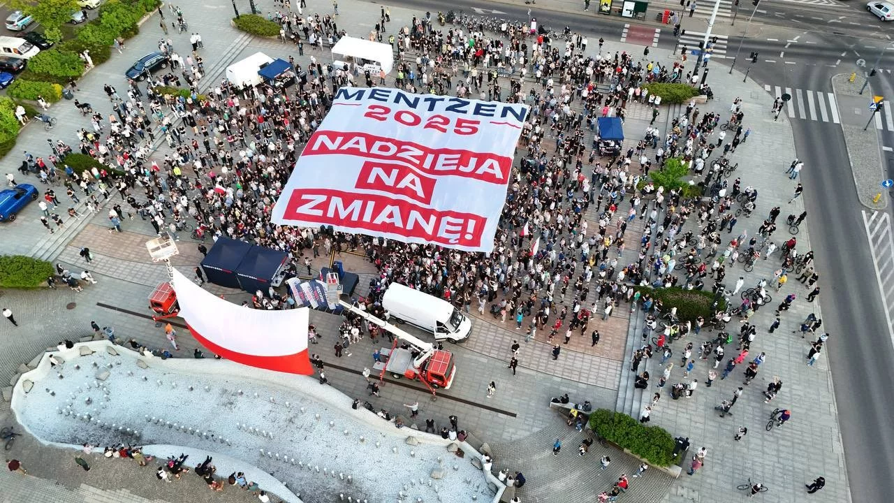 Incident during Mentzen&#39;s rally. Police intervened