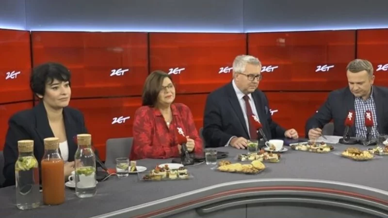 Politycy w programie "6 dzień tygodnia": Anna Maria Żukowska, Izabela Leszczyna, Ryszard Czarnecki i prowadzący Andrzej Stankiewicz.