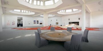 Instalacje Jerzego Kaliny „Topos” oraz „Terrain Ahead” można oglądać na wystawie „Historiofilia”