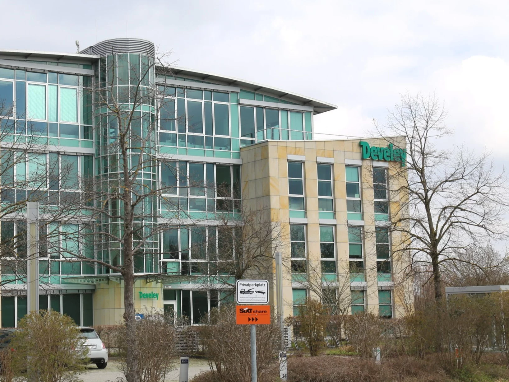 Siedziba firmy Develey